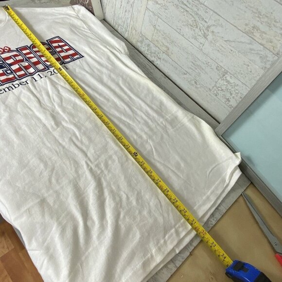 Vintage “God Bless America” 9-11-2011 T-Shirt Delta Pro‎ Weight White Mens Sz XL - Picture 8 of 10